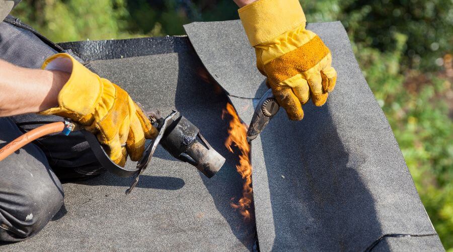 Professional flood damage restoration services in Whitehouse, TX